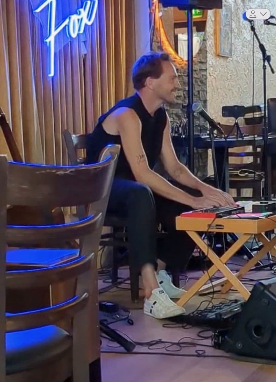Playing keys live in a bar
